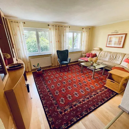 מלון Ferienwohnung Chemnitz-rabenstein קמניץ