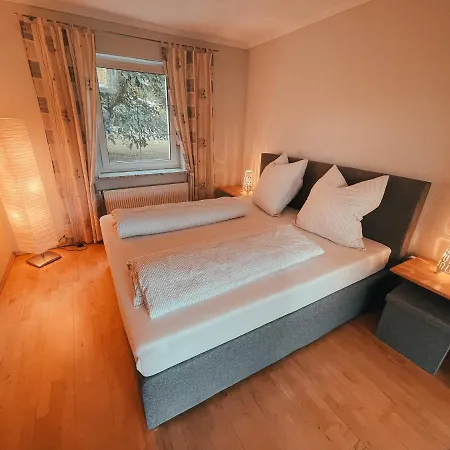 Отель Ferienwohnung Chemnitz-rabenstein *